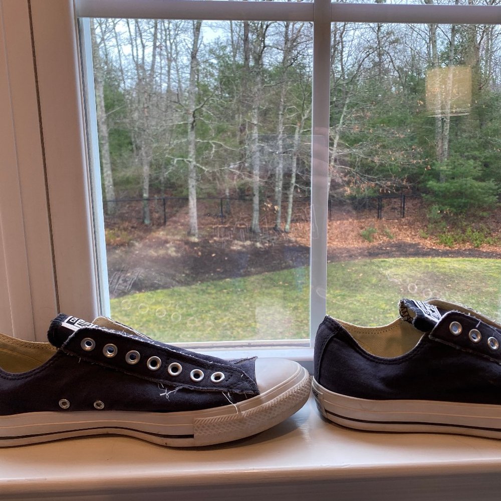 Navy Blue slip on converse